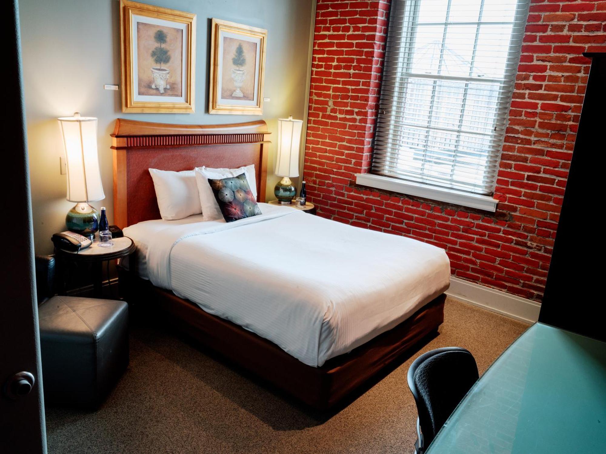 แลงคาสเตอร์ อาร์ตโฮเต็ล Hotel ภายนอก รูปภาพ